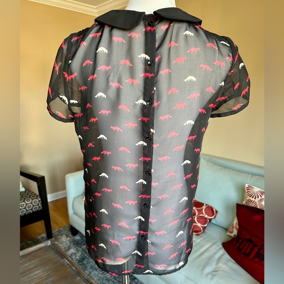 Vivienne Tam Sheer Black Short Sleeve Fox Print Top Women’s Size Medium - Picture 5 of 7